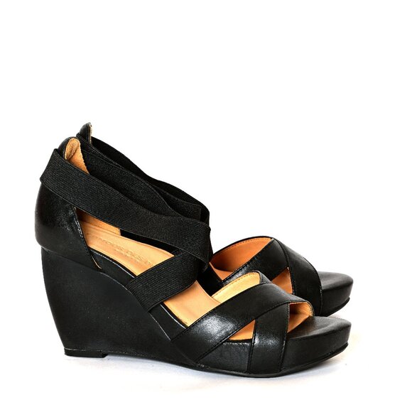 L'AMOUR DES PIEDS Paris  "INESA" Black Leather Strappy Wedge Heels Size 7 M - Picture 1 of 6
